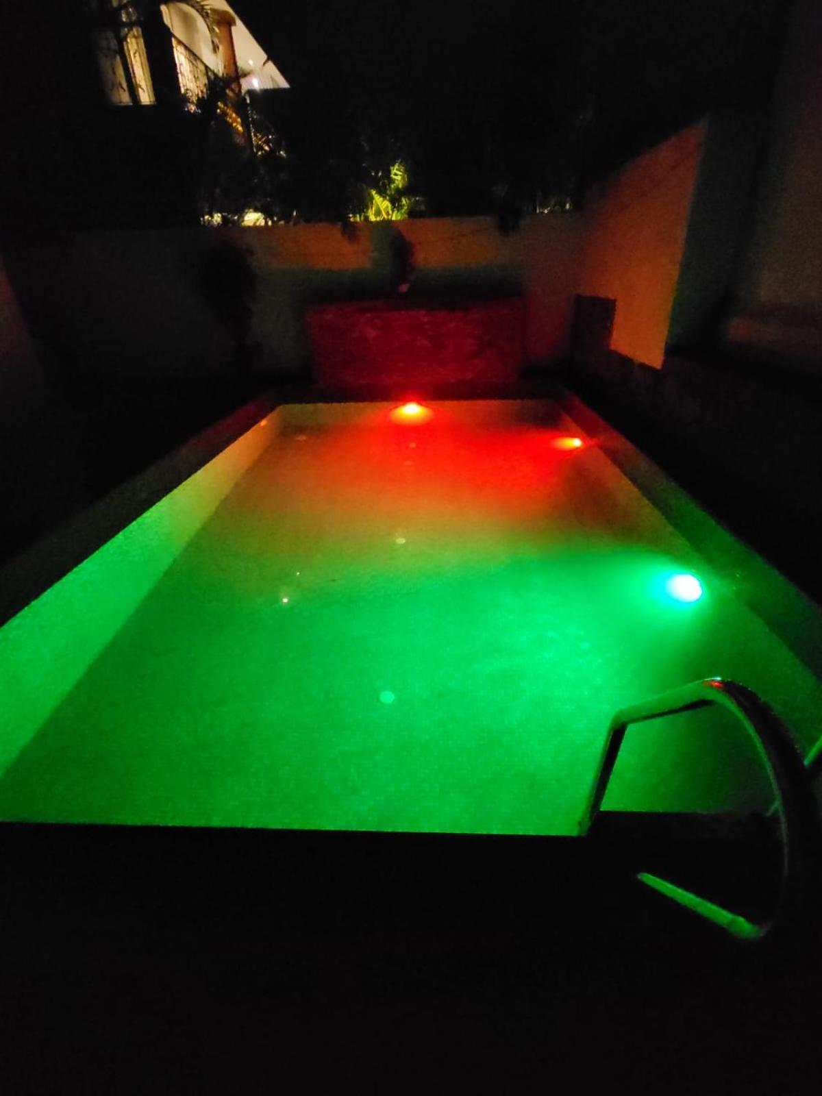The Perfect Stays Para Disco Big Pool Cricket Turf Villa Lonavala Exterior photo
