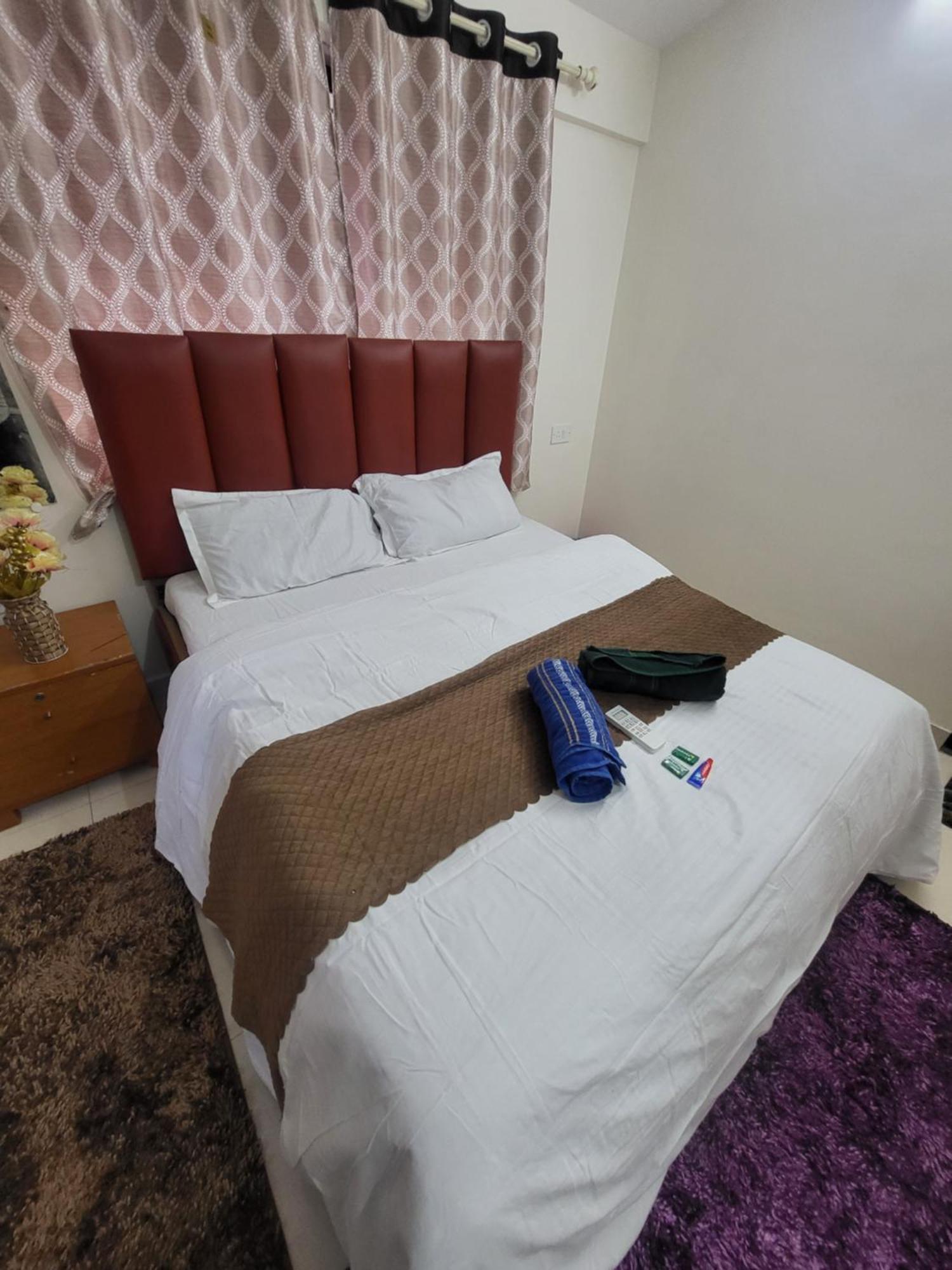 The Perfect Stays Para Disco Big Pool Cricket Turf Villa Lonavala Exterior photo
